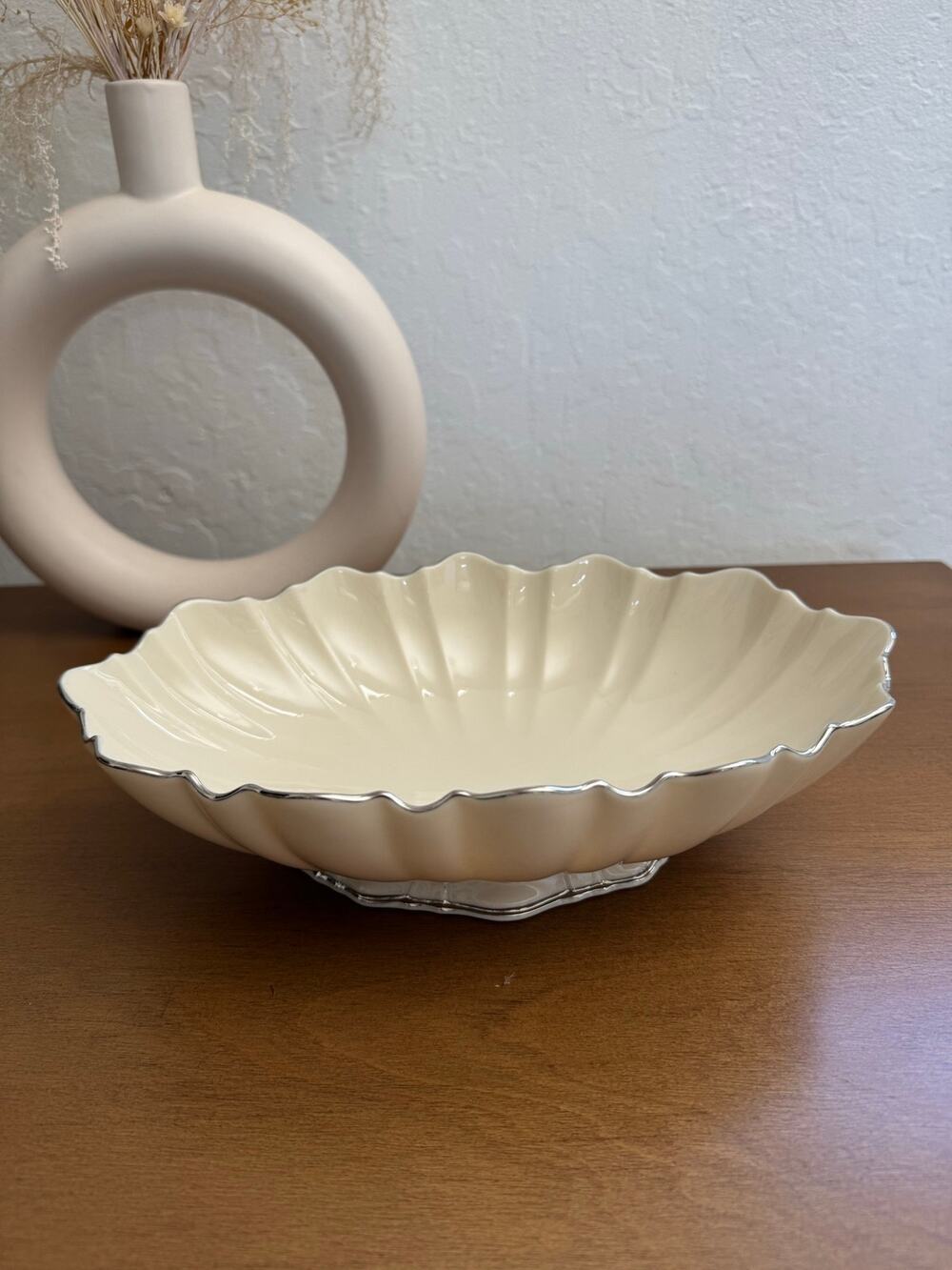 Vintage 80s Lenox Symphony Oval Scalloped Porcelain Serving Bowl Platinum Trim